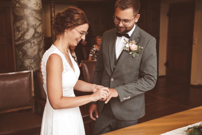 Ringtausch Hochzeitsfotograf Heidelberg